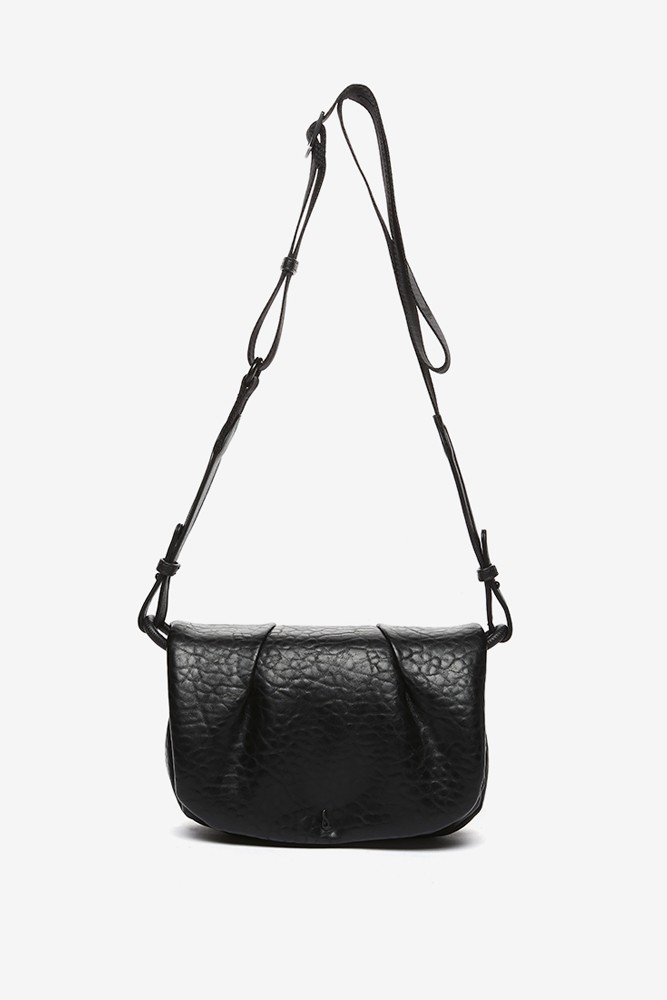 Abbacino Bandolera En Materiales Reciclados Negro