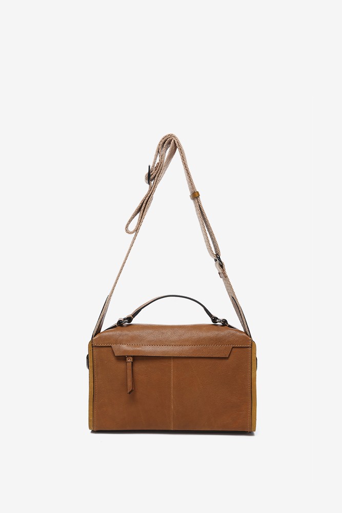 Abbacino Bandolera En Piel Cognac