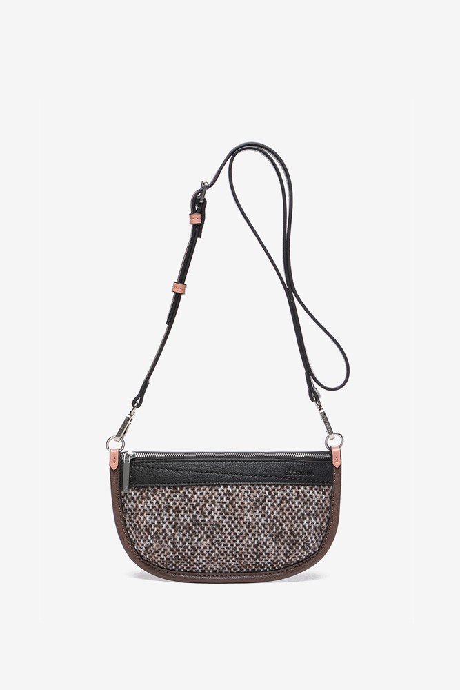 Abbacino Bandolera Media Luna De Tweed En Marrón