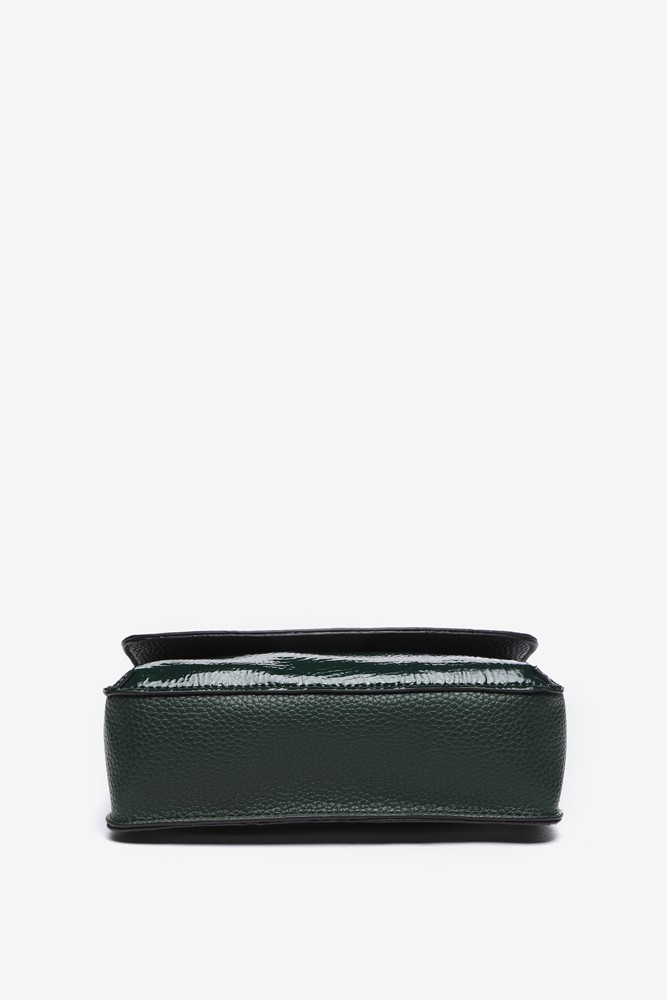 Abbacino Bandolera Pequeña De Charol En Verde