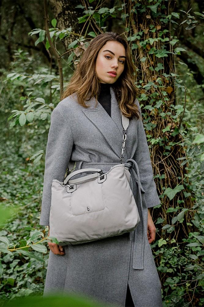 Abbacino Bolso de mano grande de nylon en beige