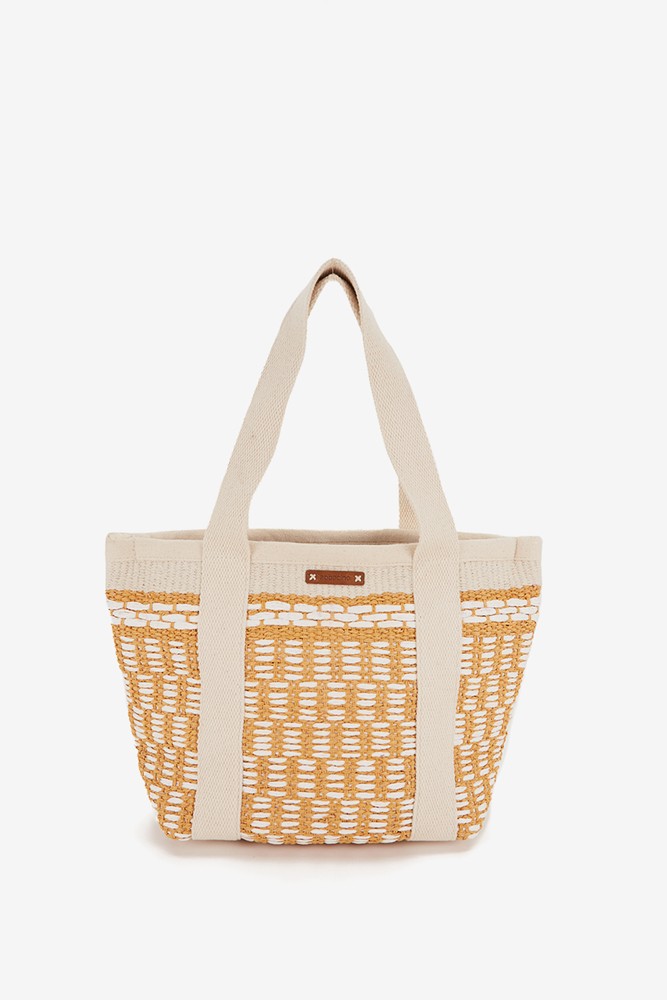 Abbacino Capazo Con Detalles En Blanco