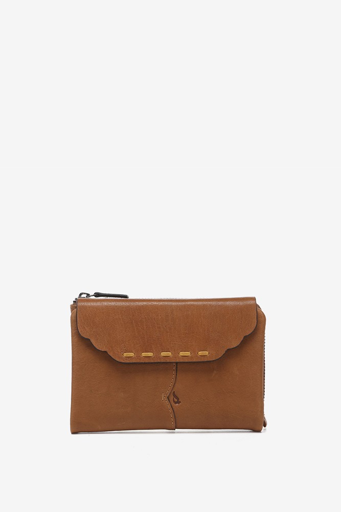 Abbacino Cartera Mediana Con Solapa En Piel Cognac