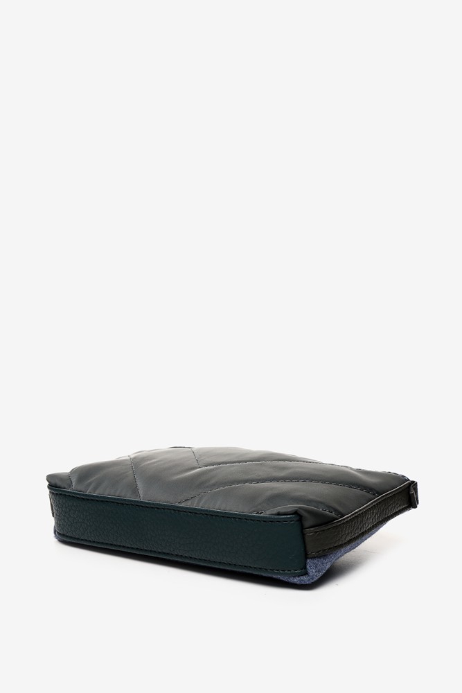 Abbacino Neceser Plano De Mujer De Fieltro En Azul