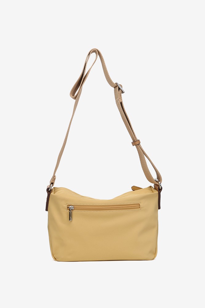 Abbacino Bandolera En Materiales Reciclados Amarillo