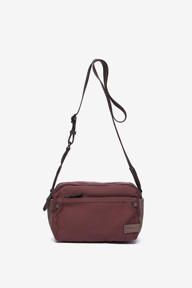 Abbacino Bandolera en materiales reciclados burdeos