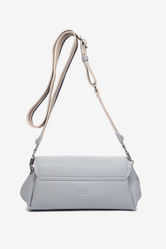 Abbacino Bandolera En Materiales Reciclados En Azul