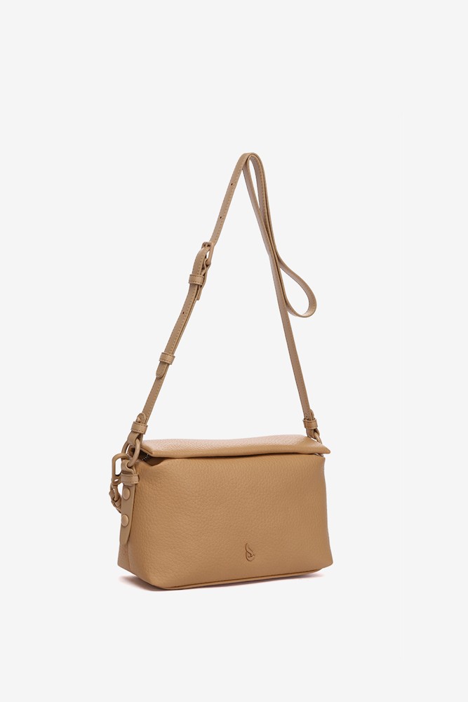 Abbacino Bolso De Hombro En Materiales Reciclados Camel