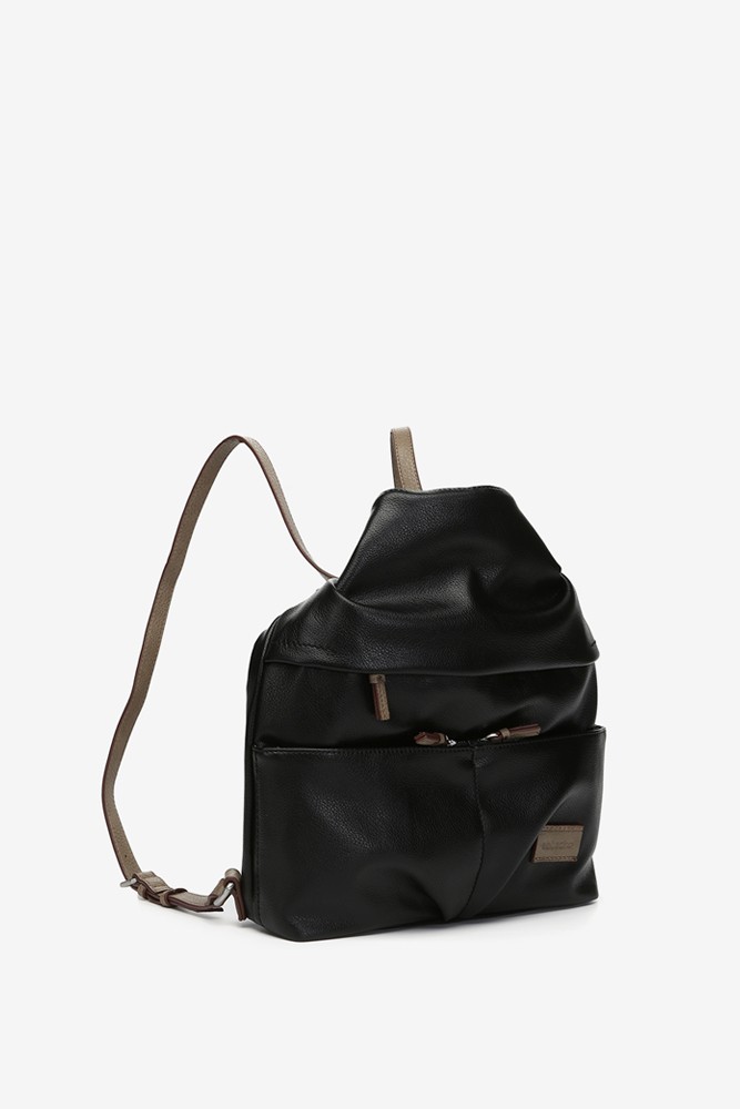 Abbacino Bolso - Mochila En Materiales Reciclados Negra