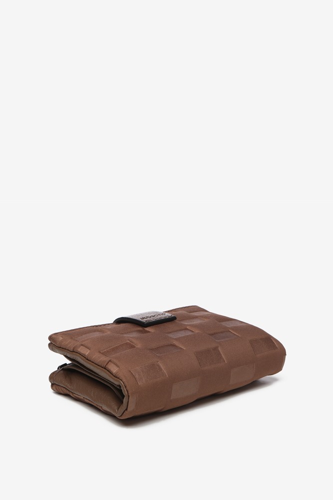 Abbacino Cartera Pequeña De Mujer En Nylon Acolchado Taupe