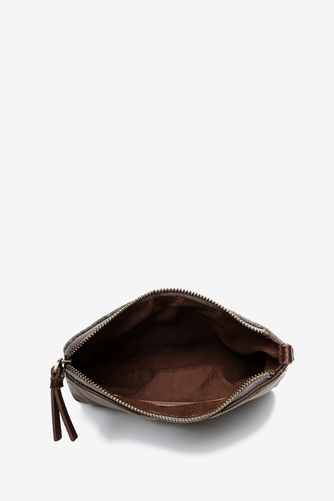 Abbacino Neceser Plano De Mujer De Fieltro En Marrón