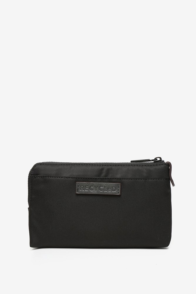 Abbacino Neceser Plano De Mujer En Materiales Reciclados Negro