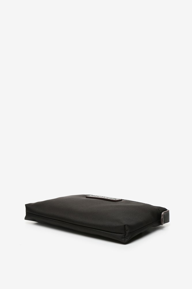 Abbacino Neceser Plano De Mujer En Materiales Reciclados Negro