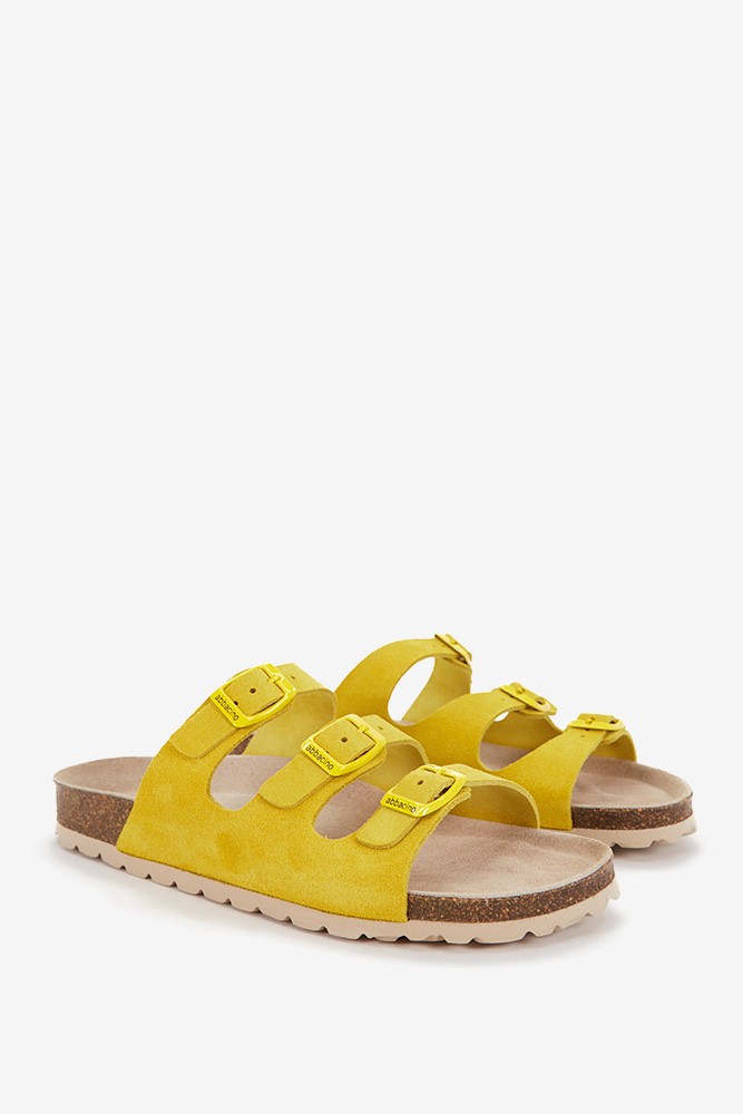 Abbacino Sandalia plana de mujer de piel y triple hebilla en amarillo