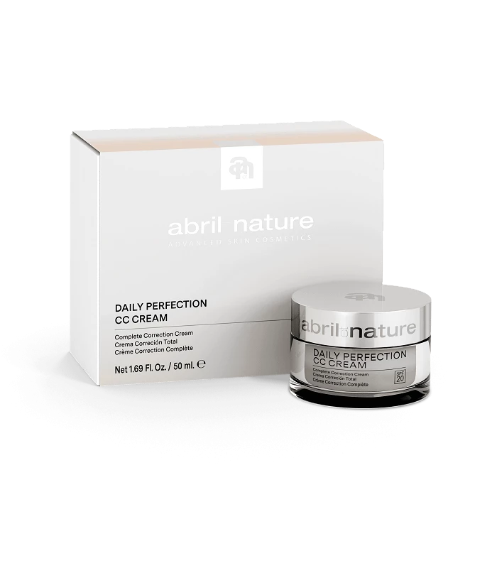 Abril et nature Crema Correctora Facial de Imperfecciones y Anti-Arrugas SPF20 CC Cream