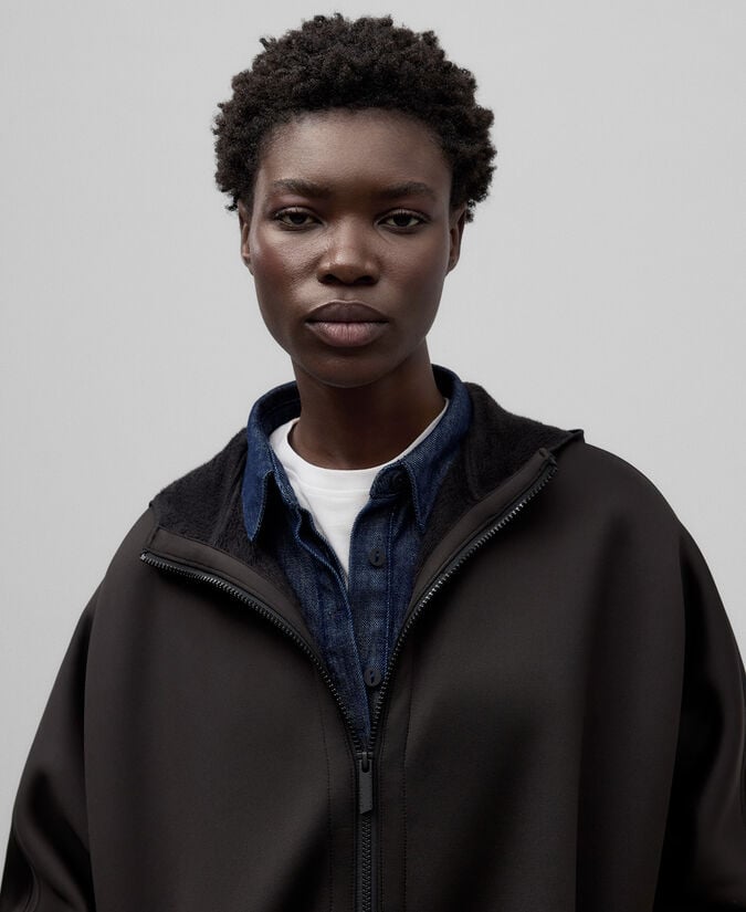 Adolfo Dominguez Abrigo Con Capucha Nailon Mujer