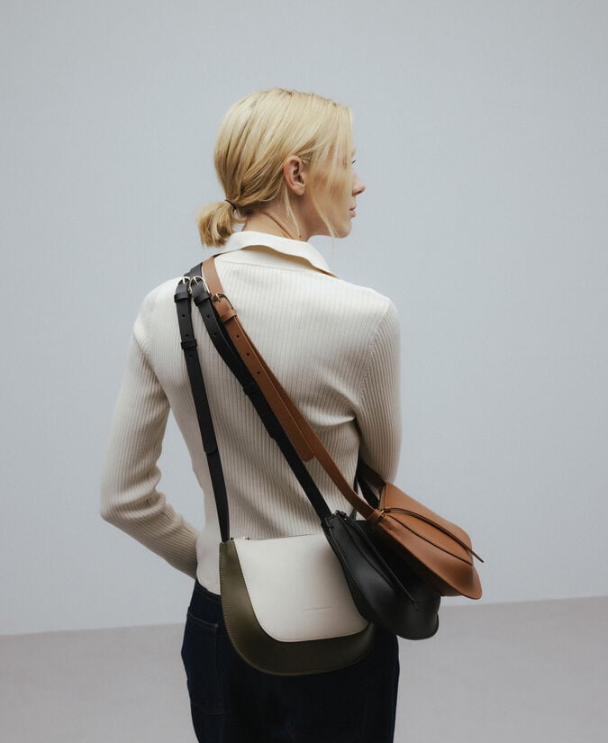 Adolfo Dominguez Bandolera Pequeña Tricolor Dorna