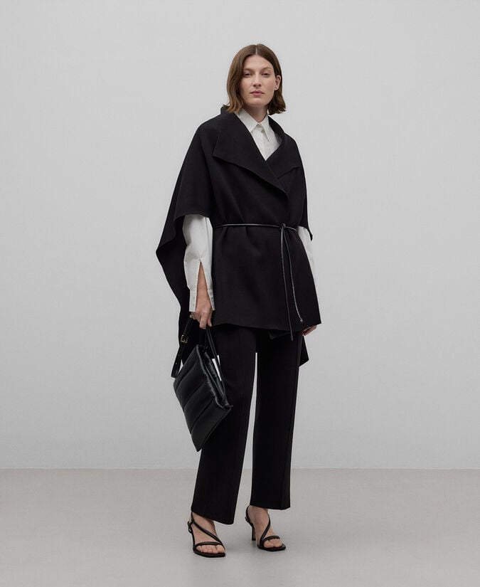 Adolfo dominguez Capa punto con cinturón mujer