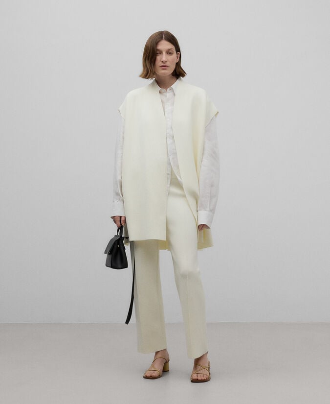 Adolfo dominguez Chaleco con cinturón mujer