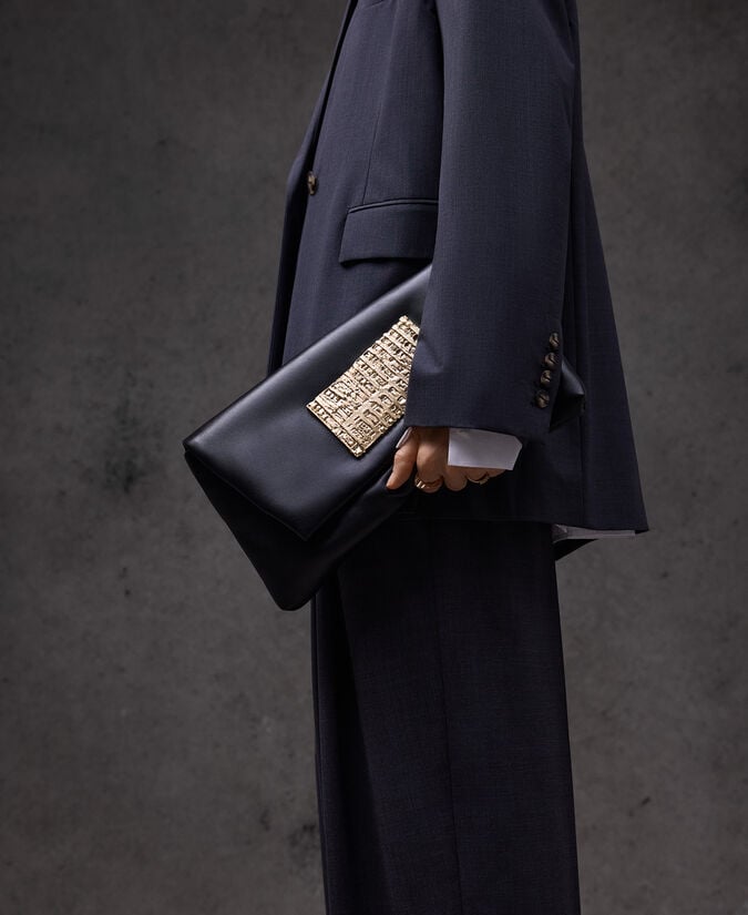 Adolfo Dominguez Clutch En Piel Made In Spain