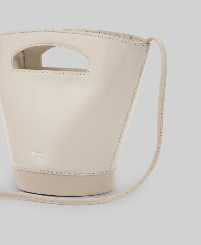 Adolfo dominguez Mini capazo Ikigai Lab (02) mujer