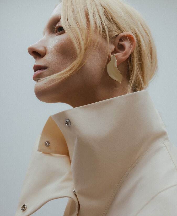 Adolfo Dominguez Pendientes Metálicos Hoja Mujer