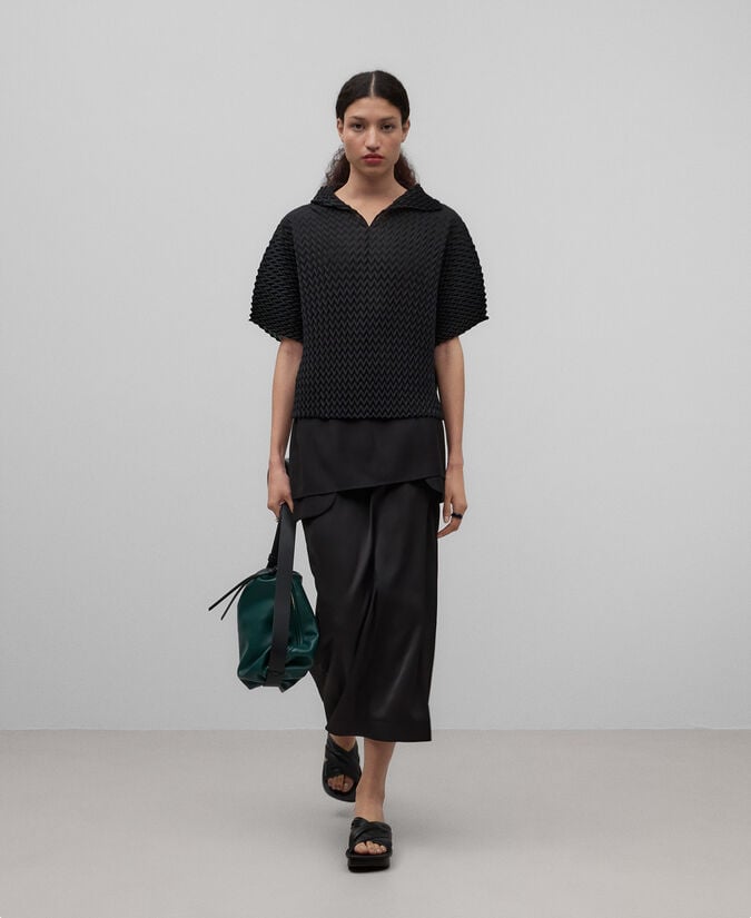 Adolfo dominguez Polo crinkle zigzag negro mujer