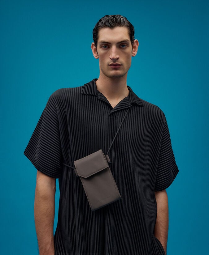 Adolfo Dominguez Portamóvil Solapa Topo Hombre