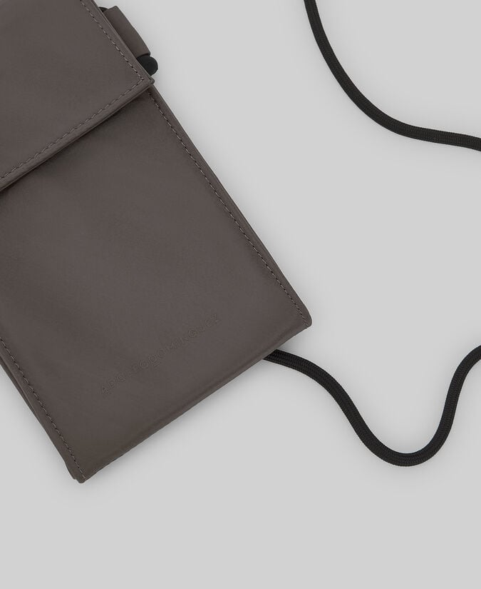 Adolfo dominguez Portamóvil solapa topo hombre