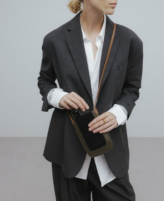 Adolfo Dominguez Portamóvil Tricolor Dorna Mujer