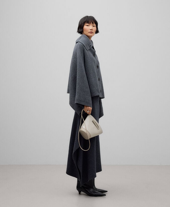 Adolfo dominguez Capa corta lana gris melange mujer