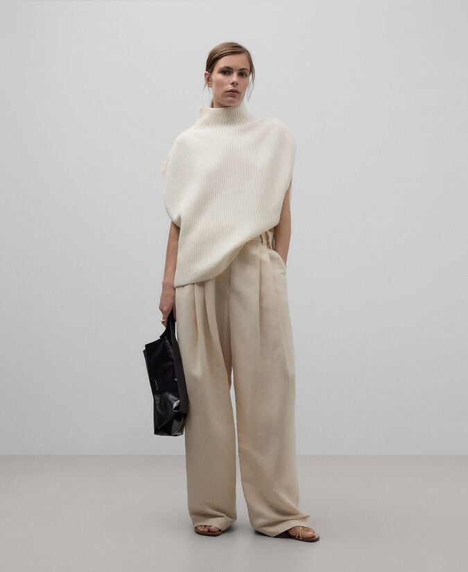 Adolfo dominguez Chaleco punto cuello chimenea mujer