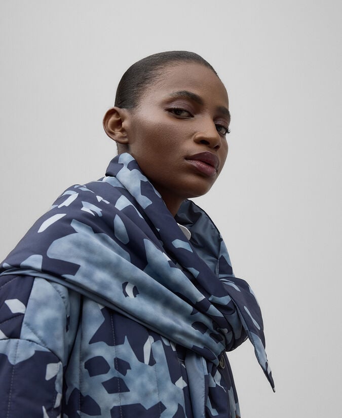 Adolfo Dominguez Chaqueta Acolchada Con Bufanda Mujer