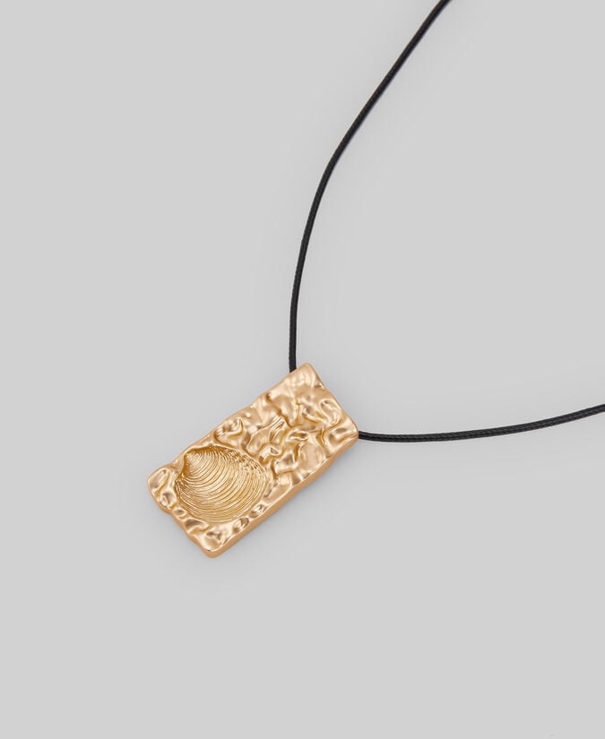 Adolfo dominguez Collar pieza dorada relieve concha mujer