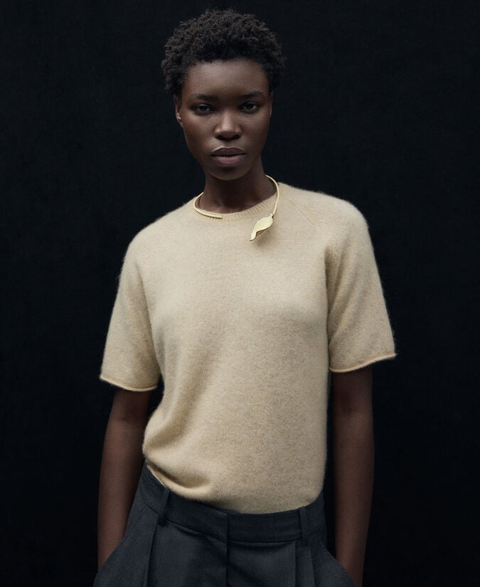 Adolfo Dominguez Collar Rígido Hoja Metal Lacado Mujer