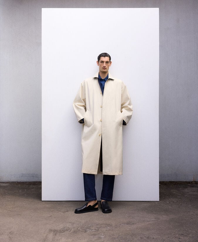 Adolfo dominguez Gabardina larga cuello solapa hombre