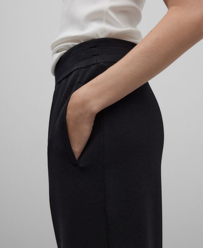 Adolfo Dominguez Pantalón Banana Punto Goma Negro Mujer