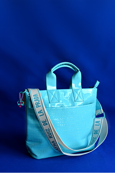 Agatha ruiz de la prada BOLSO TOTE CHAROL TURQUESA