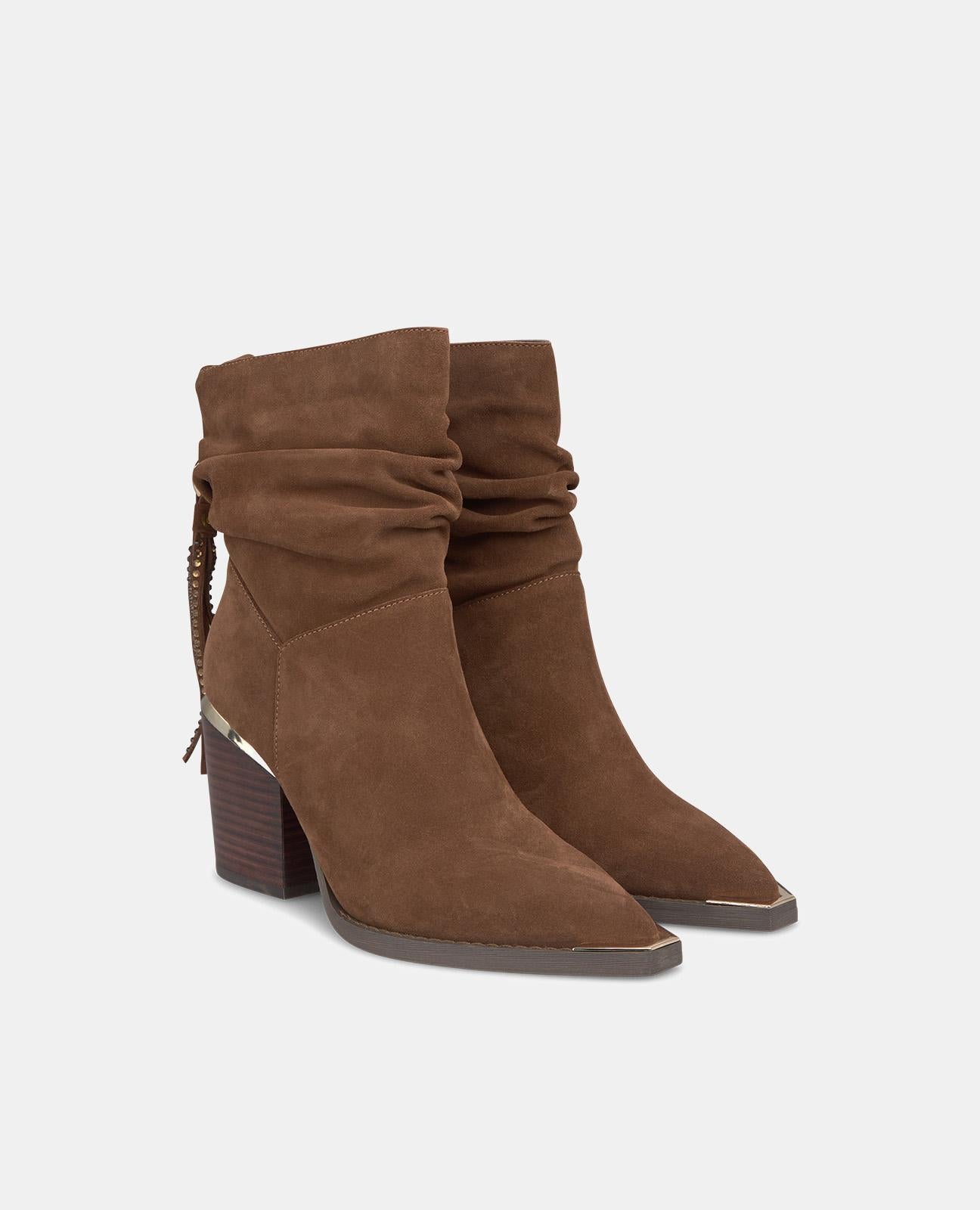 Alma En Pena BOTÍN CON FLECOS PEDRERÍA