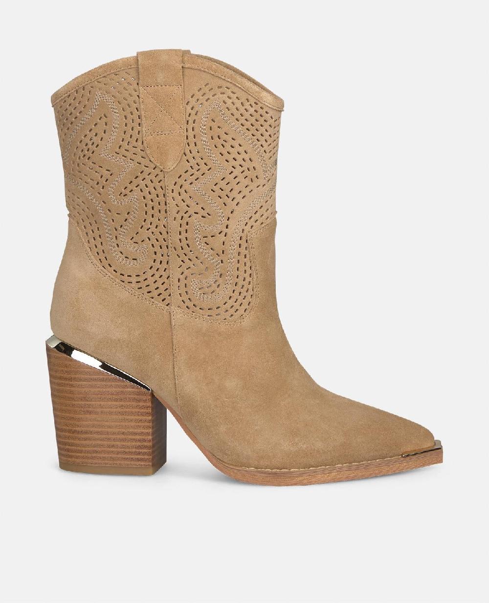 Alma en pena BOTÍN COWBOY DETALLES BORDADOS