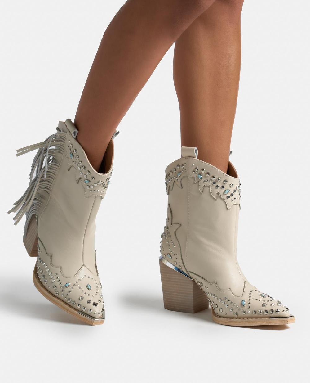 Alma En Pena BOTÍN TACHAS CON TACÓN