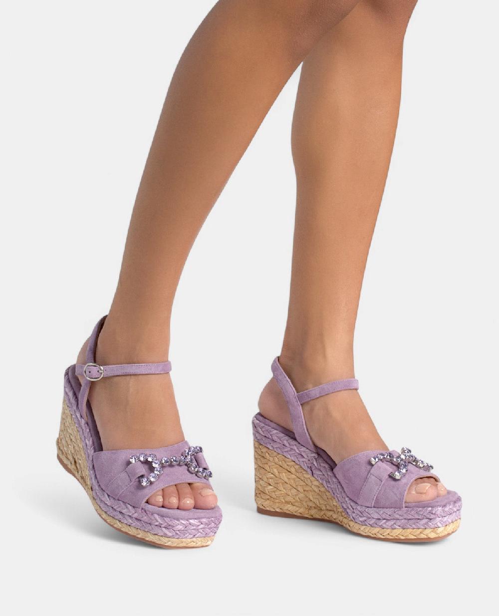 Alma En Pena CUÑA CON ESTRIBO PEDRERÍA