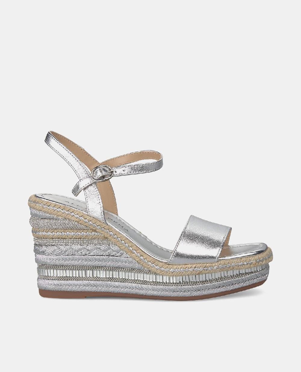 Alma en pena CUÑA CON PEDRERÍA