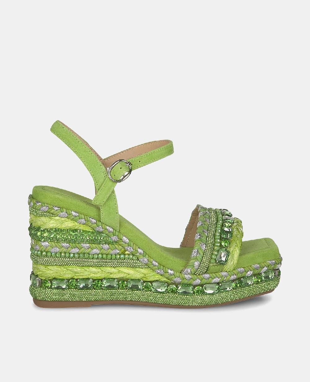 Alma en pena CUÑA CUBIERTA DE PEDRERÍA