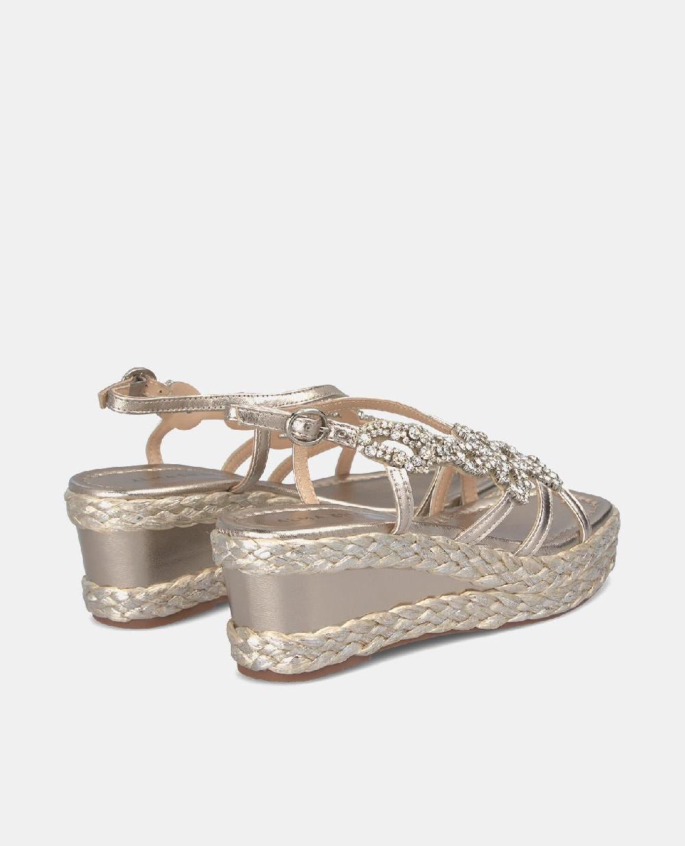 Alma En Pena CUÑA MEDIA CON DETALLES