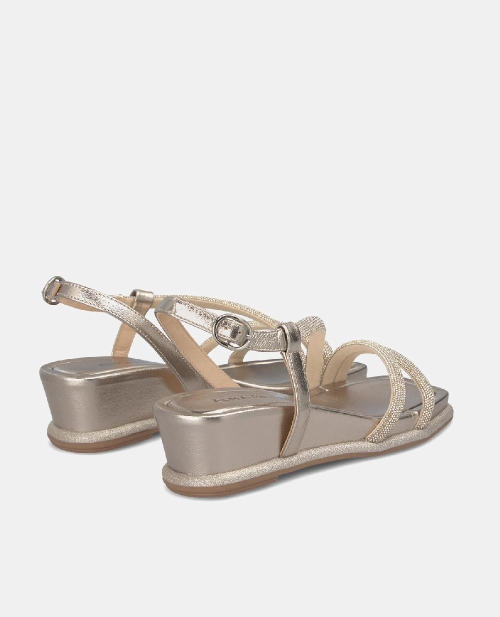 Alma En Pena CUÑA MEDIA CON TIRAS