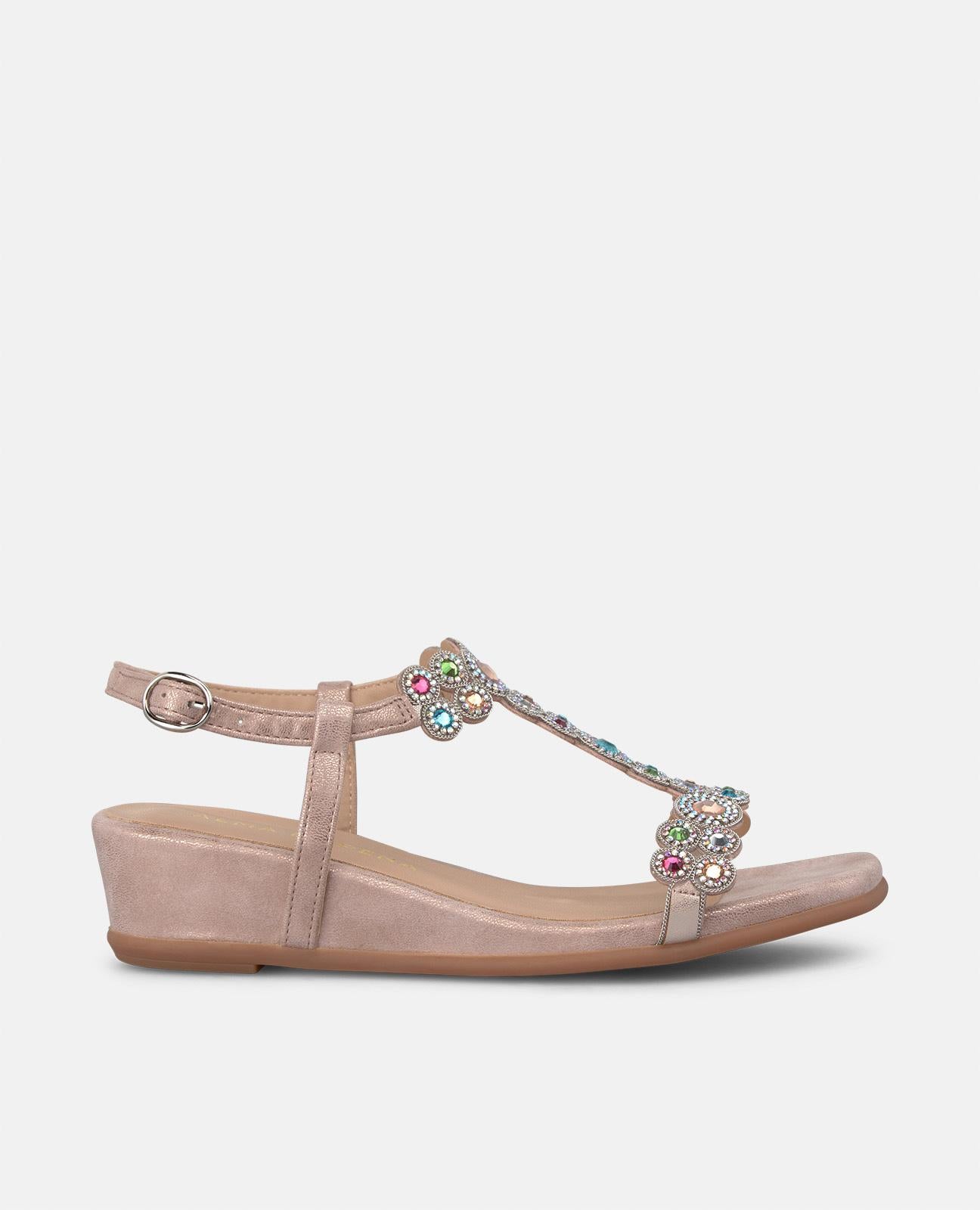 Alma en pena SANDALIA CON TACÓN DETALLES