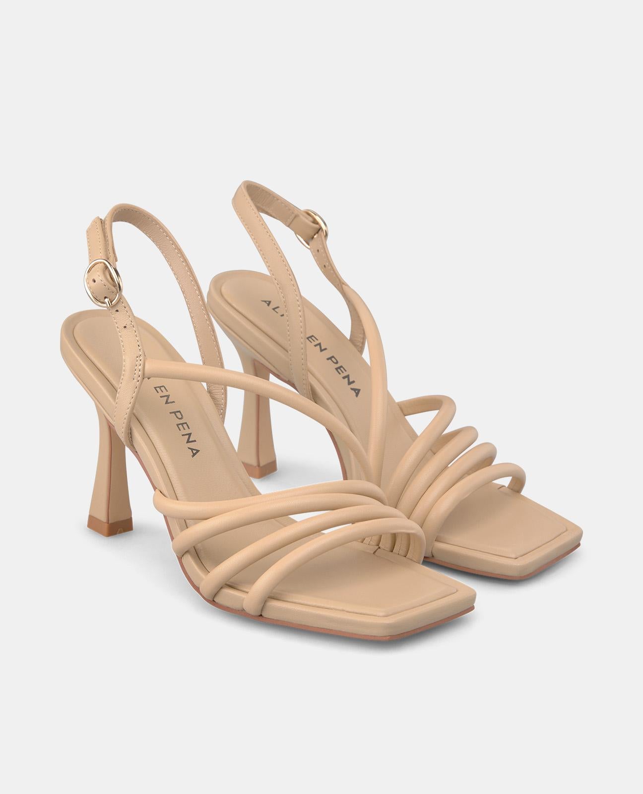 Alma En Pena SANDALIA CON TIRAS CRUZADAS