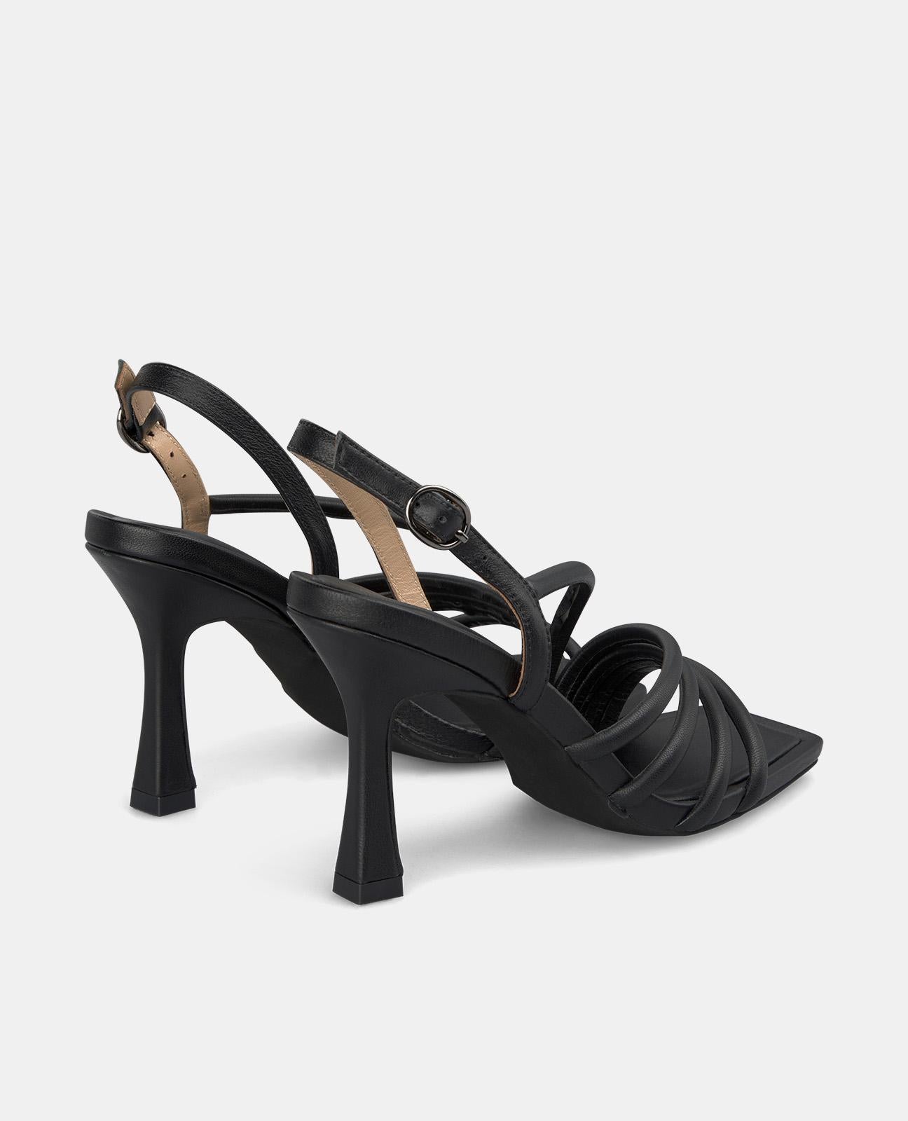 Alma En Pena SANDALIA CON TIRAS CRUZADAS