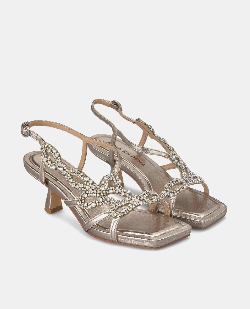 Alma En Pena SANDALIA TACÓN BAJO DETALLE